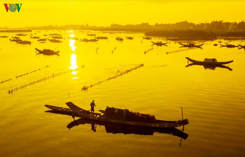 quang loi lagoon deemed must-visit destination in thua thien hue hinh 9