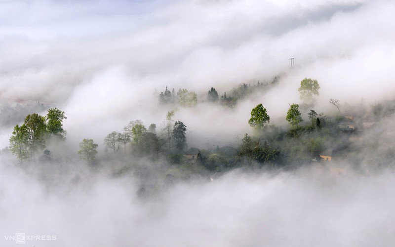 y ty cloud hunting season in lao cai province hinh 3