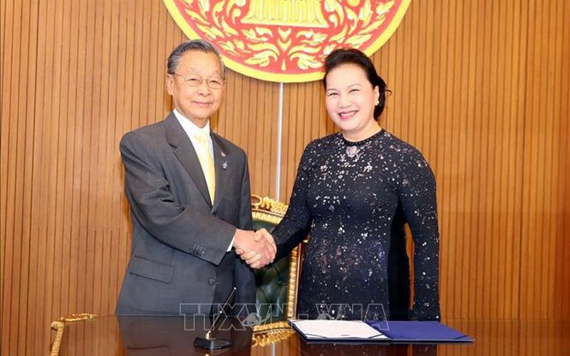 party and state leaders’ overseas visits in 2019 hinh 18