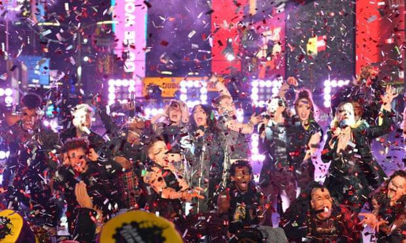 jubilant scenes as revelers around the world celebrate the new year hinh 3