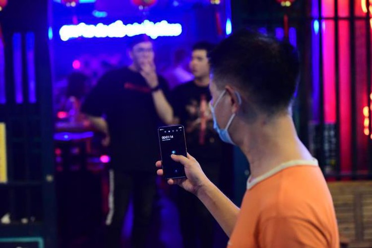 businesses in hanoi’s old quarter shutdown amid covid-19 fears hinh 11