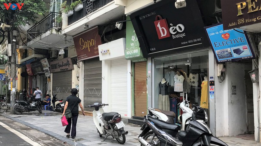 hanoi’s old quarter businesses bear brunt of covid-19 impact hinh 3
