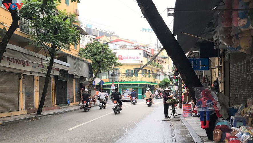 hanoi’s old quarter businesses bear brunt of covid-19 impact hinh 5