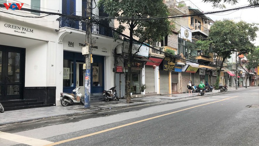 hanoi’s old quarter businesses bear brunt of covid-19 impact hinh 7