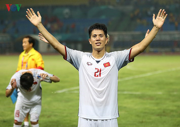 vietnam’s best xi ahead of king’s cup opener hinh 4