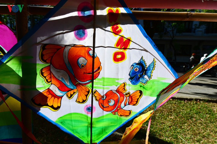 hue kite festival 2019 flies high on opening day hinh 7