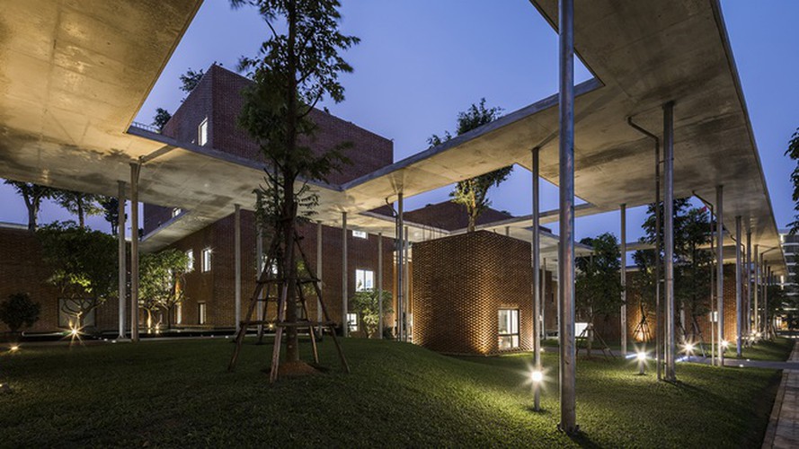 four architectural works among top 53 best buildings in the world hinh 13