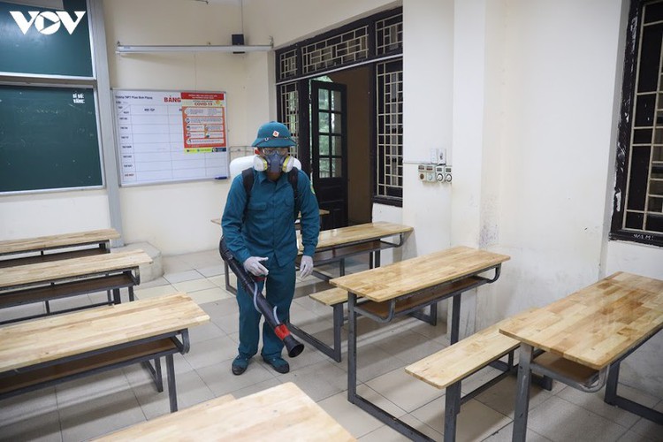 hanoi disinfects exam sites to mitigate covid-19 risk hinh 3