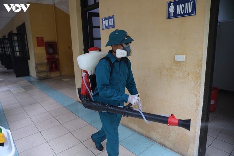 hanoi disinfects exam sites to mitigate covid-19 risk hinh 9