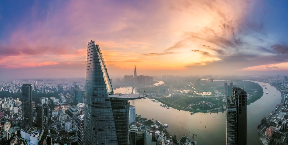 modern hanoi and ho chi minh city in impressive images hinh 17