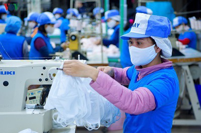 Growing waves of FDI investment set to pose challenges for unskilled workers