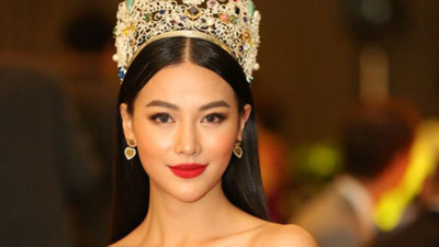 Miss Earth Phuong Khanh serves on judging panel for Miss Earth Singapore 2019