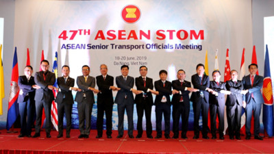 ASEAN Senior Transport Officials Meeting opens in Danang