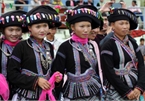 Traditional costumes of the Lu ethnic minority