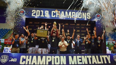 Saigon Heat wins first ever VBA League trophy