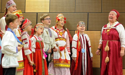 Vietnamese, Russian youngsters seek ways to preserve cultural diversity