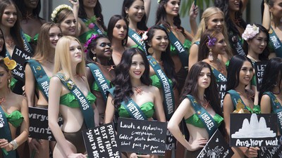 Vietnam's Hoang Hanh takes part in swimsuit segment of Miss Earth 2019