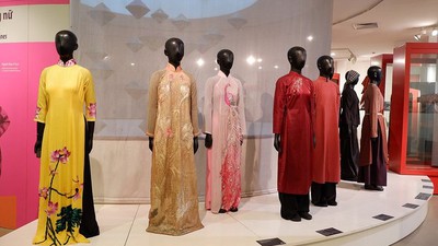 Ao Dai exhibition at Vietnamese Women’s Museum