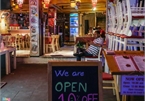 Bui Vien walking street remains deserted after re-opening