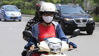 Hanoi swelters in the midst of a summer heat wave