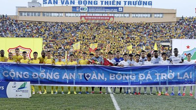 Asian media left greatly impressed by return of Vietnamese football