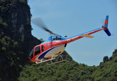 Discovering Trang An landscape complex by helicopter