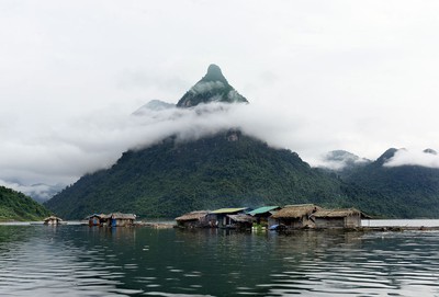 Na Hang ecotourism site, Ha Long Bay of the hills