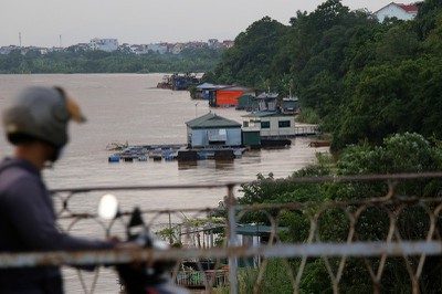 Northern Vietnam on alert as Chinese dam opens floodgates
