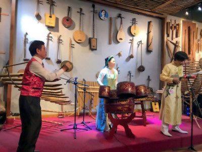 Ba Pho Music House, special space to preserve traditional musical instruments