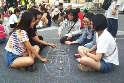 Promoting traditional games urgently needed in modern society