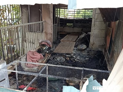 House fire in Hanoi leaves three dead
