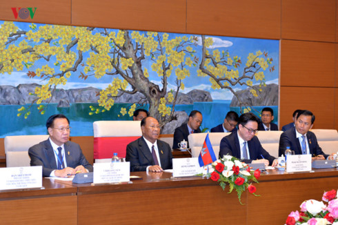 vietnam, cambodia expect stronger all-around ties hinh 1