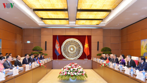 vietnam, cambodia expect stronger all-around ties hinh 0