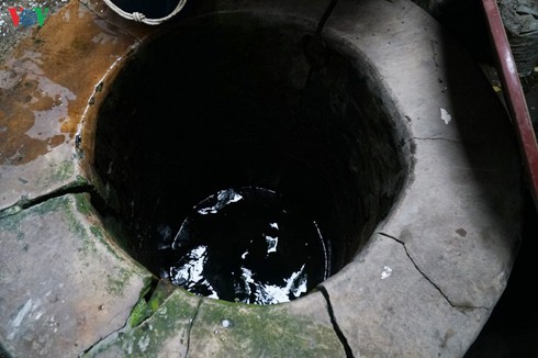 ageing underground wells in the heart of hanoi hinh 3