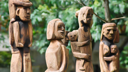 grave sculptures of the central highlands hinh 2