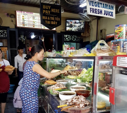street food in hoi an ancient town hinh 1