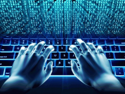 fighting fake news on internet hinh 0