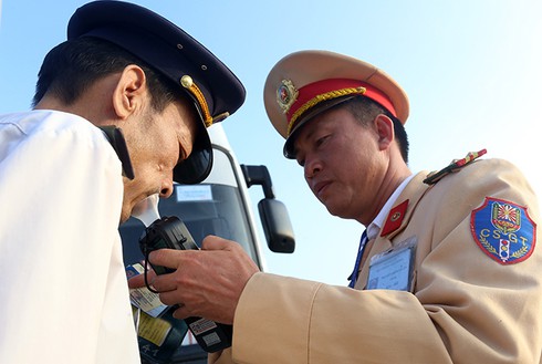 bicyclists in vietnam to be fined if caught drunk driving hinh 0