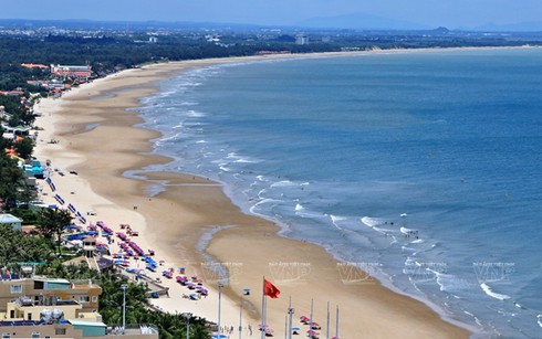 three vietnamese cities honoured with asean clean tourist awards hinh 0