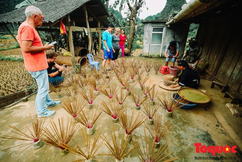 incense-making craft of the nung an hinh 2