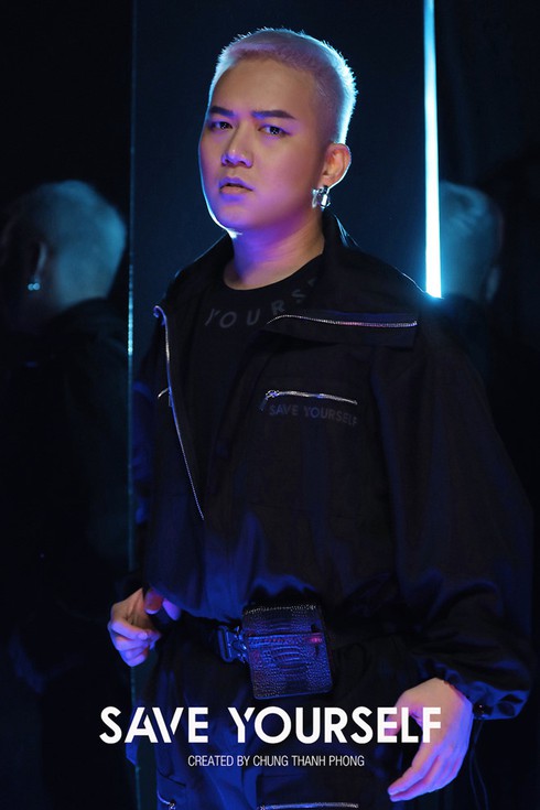 vietnamese designer debuts first covid-19 fashion collection hinh 2