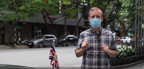 what foreign ambassadors say about vietnam's coronavirus fight? hinh 6