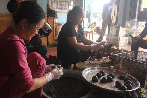 banh gai - a speciality of mia village, thanh hoa province hinh 1
