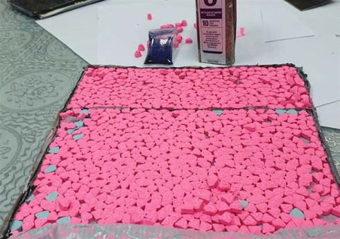 hcm city seizes over nine kilos of drugs from europe hinh 0