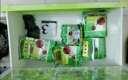 hcm city police bust gang trafficking drugs from cambodia hinh 0