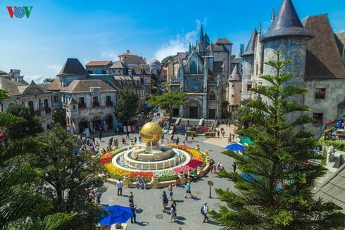 vietnam stimulates domestic tourism to restore economy hinh 1