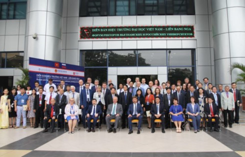 first vietnam – russia rectors’ forum underway in hanoi hinh 0