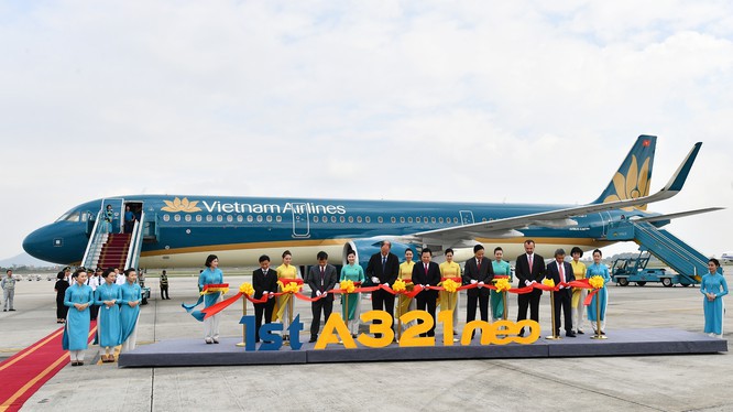 Nghe VietNamNet: Bộ Giao thông cảnh báo Vietnam Airlines về 50 tàu bay thân hẹp sắp mua