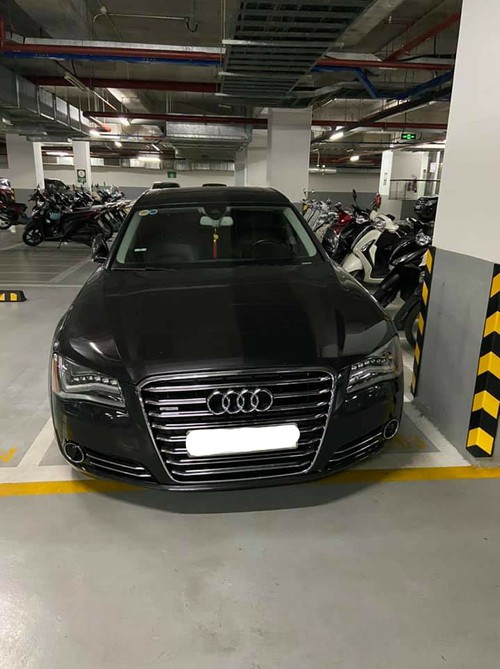 Chủ xe hốt hoảng khi xem báo giá sửa chữa Audi A8L