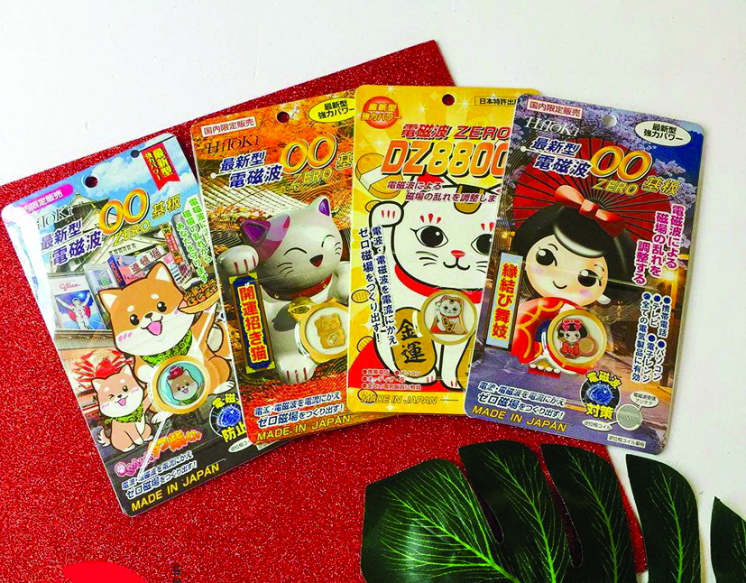 Tìm hiểu tại các trang thương mại điện tử nước ngoài thì được biết, các miếng dán này chỉ có công dụng chống… khói điện tử phát ra từ các thiết bị trong quá trình sử dụng